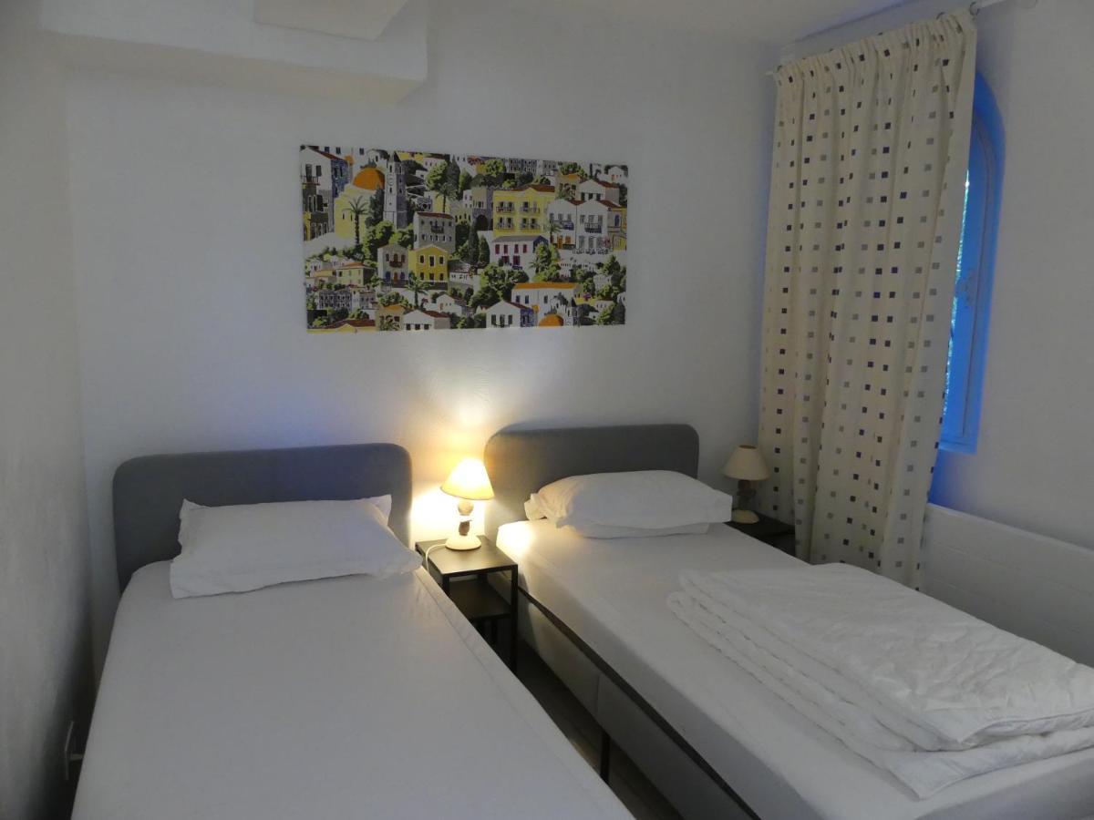 Rez De Jardin Au Calme Et Proche Mer Mandelieu La Napoule Ngoại thất bức ảnh